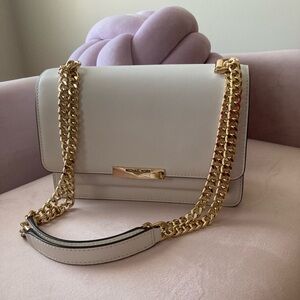 Michael Kors White Leather Shoulder Bag with Gold Chain Strap